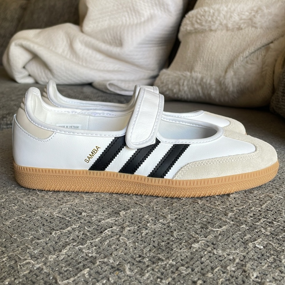 Like New! ADIDAS Samba Mary Jane Sneakers - Picture 6 of 11